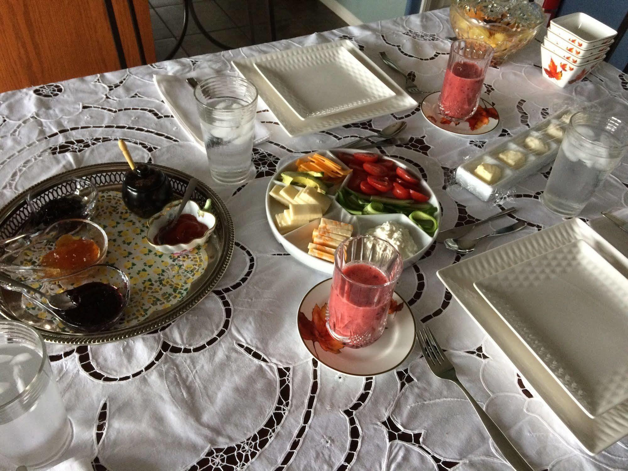 A Day'S Dream B&B Peachland Bagian luar foto